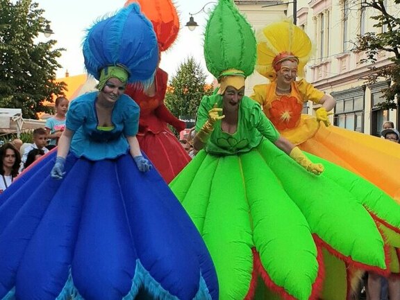 flowerpower3.jpg